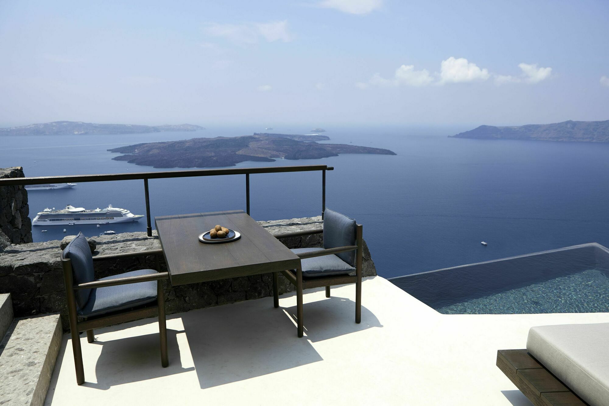 Vora Hotel อิเมโรวิยอน ภายนอก รูปภาพ